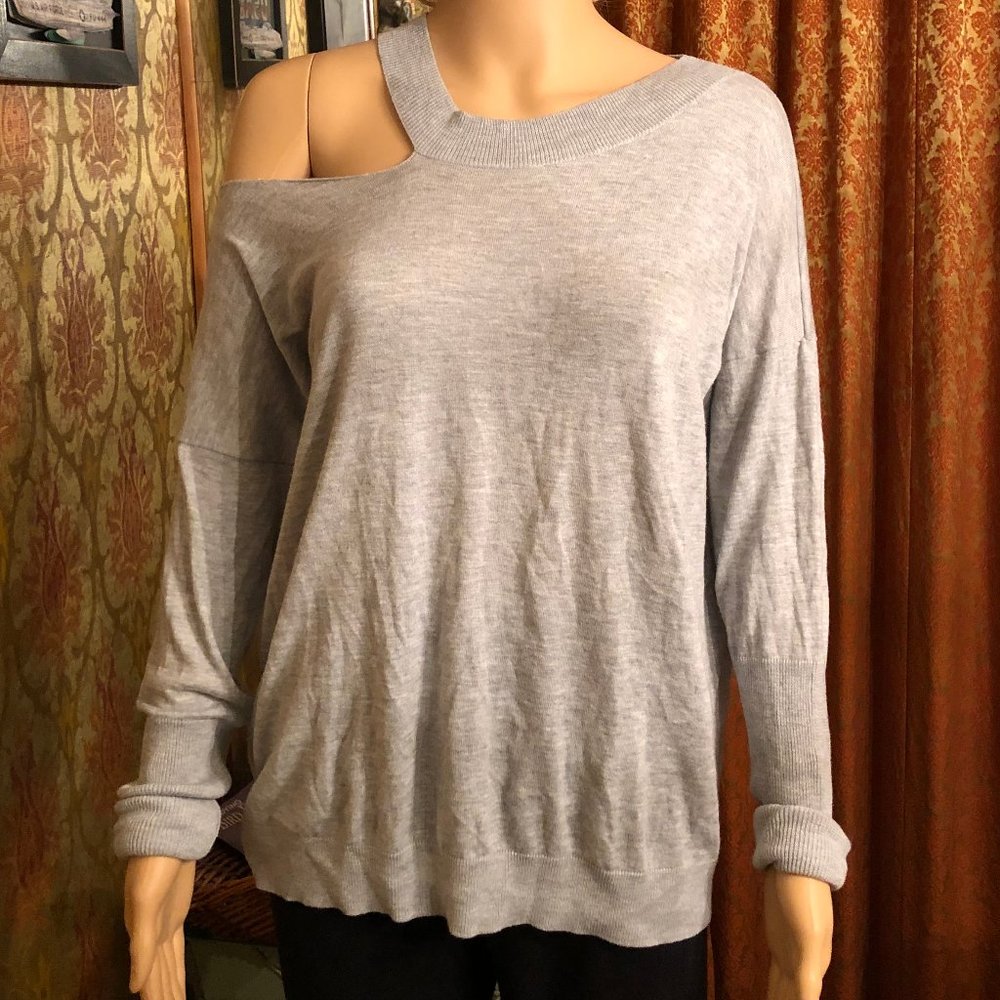 Melrose and Market Cut Out Knit Sweater